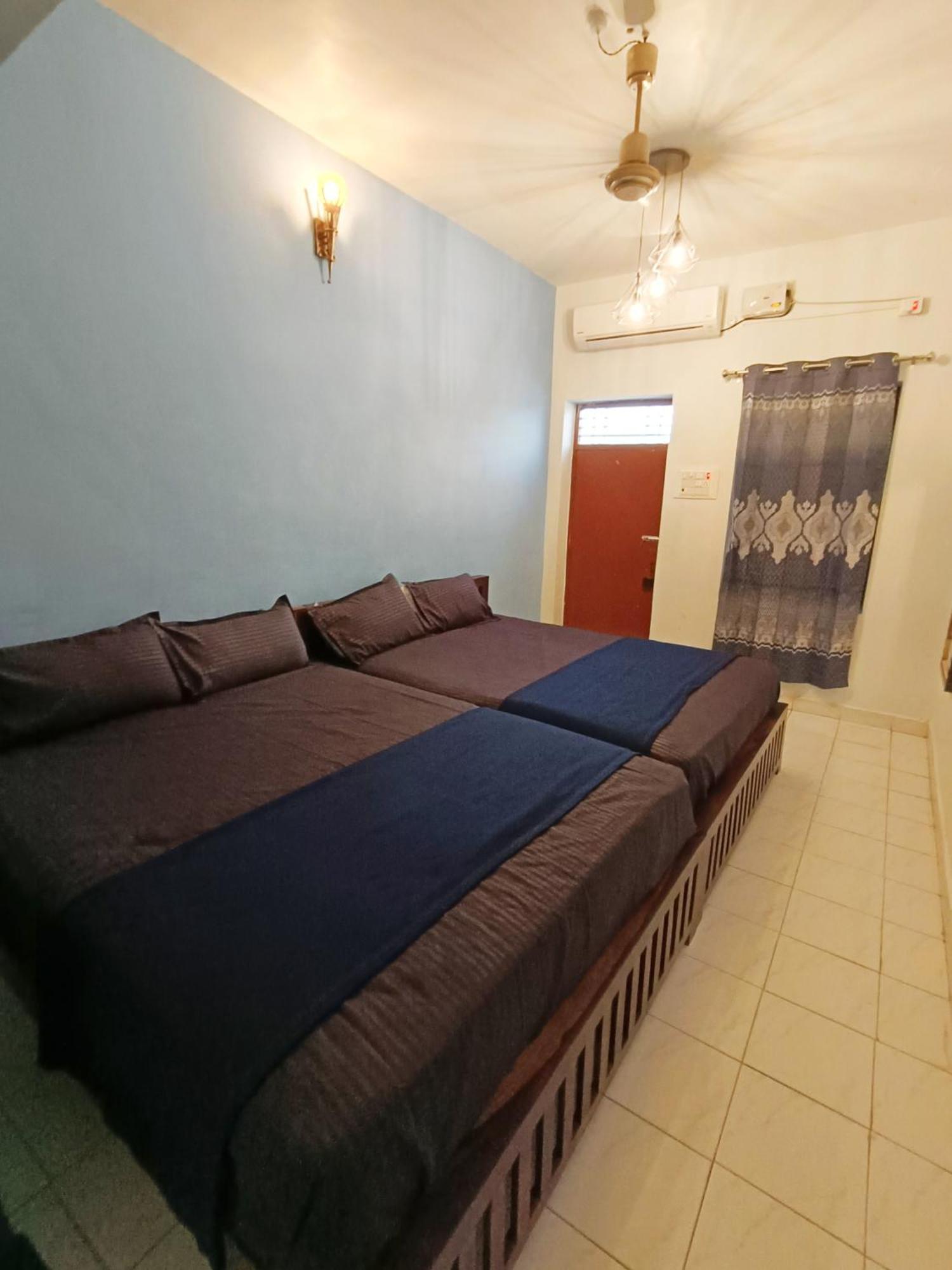 Omkara - The Fives Guest House Тіруваннамалай Номер фото