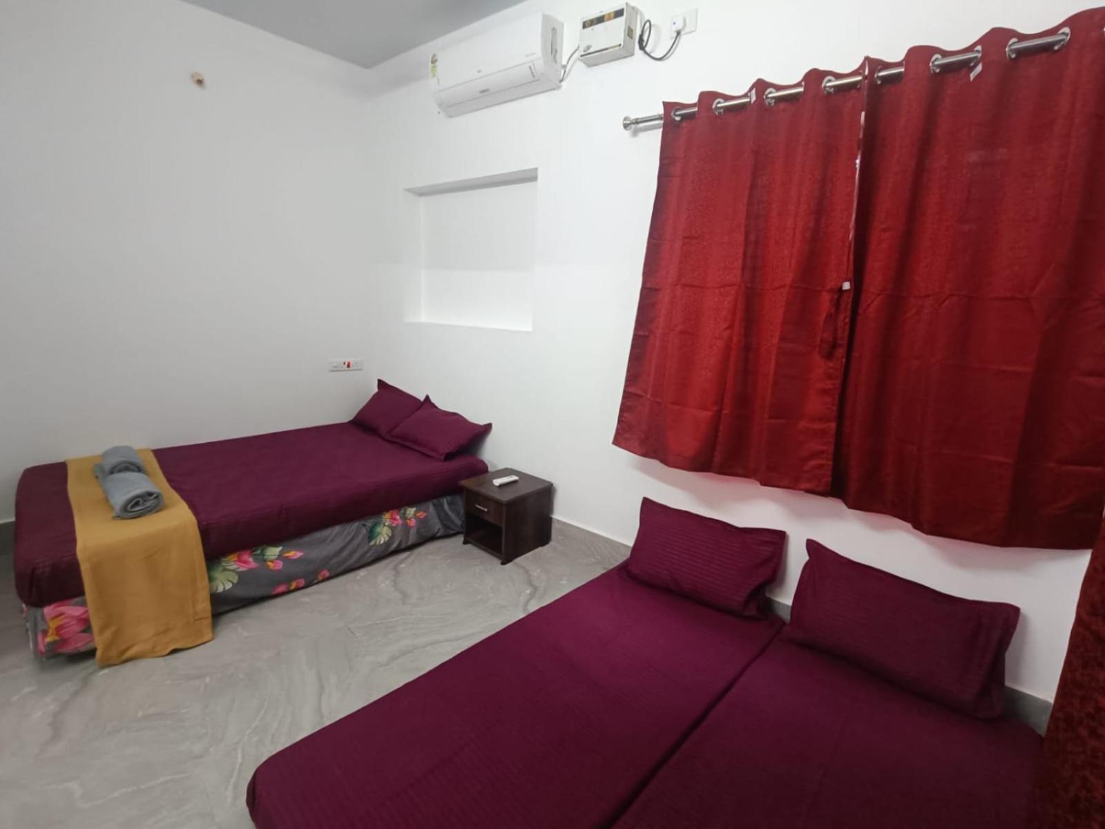 Omkara - The Fives Guest House Тіруваннамалай Екстер'єр фото